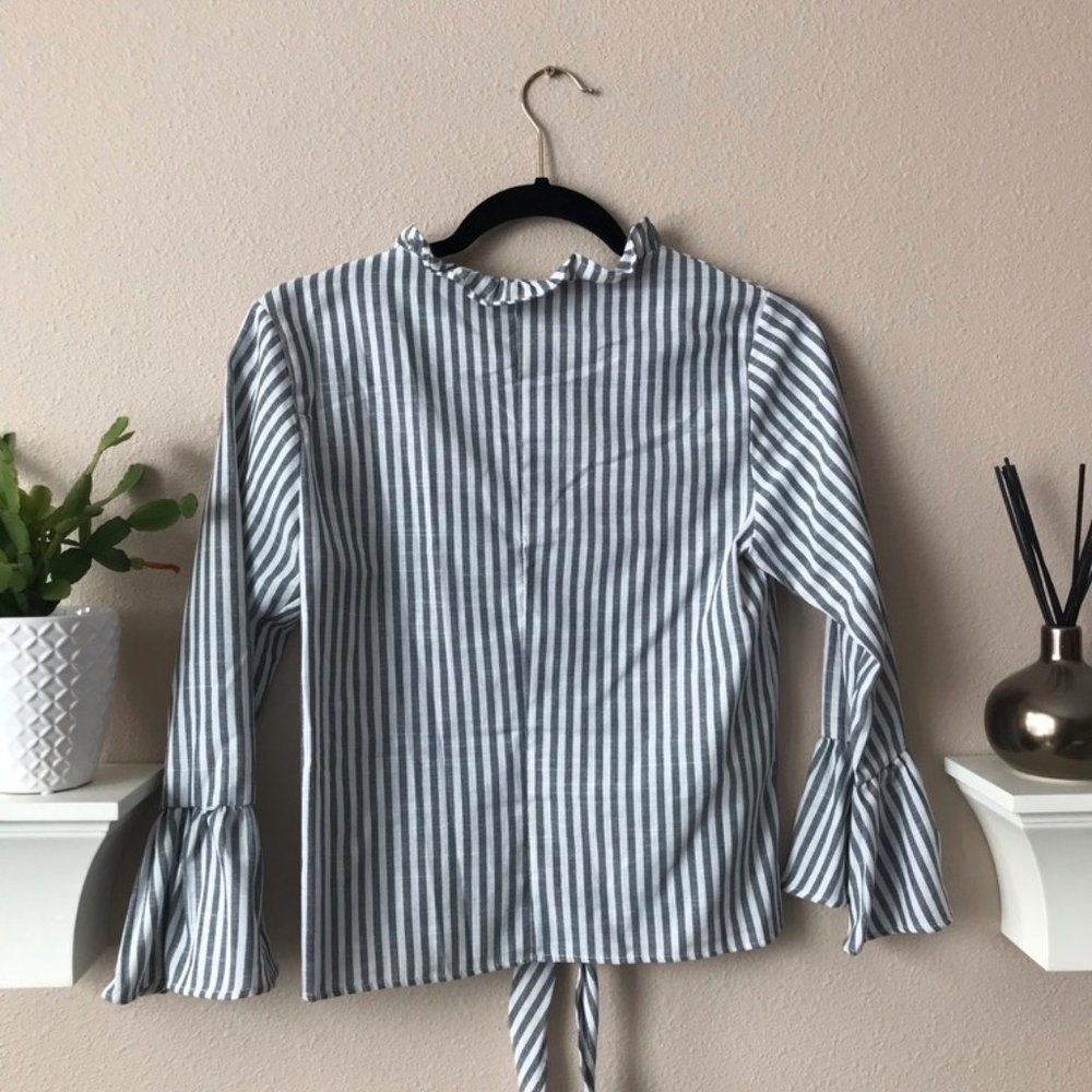 Striped Ruffle Button Top - Picture 3 of 4